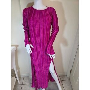 LAAGAM Arizona Magenta Pink Plisse Pleated Open Back Maxi Dress Large NWT